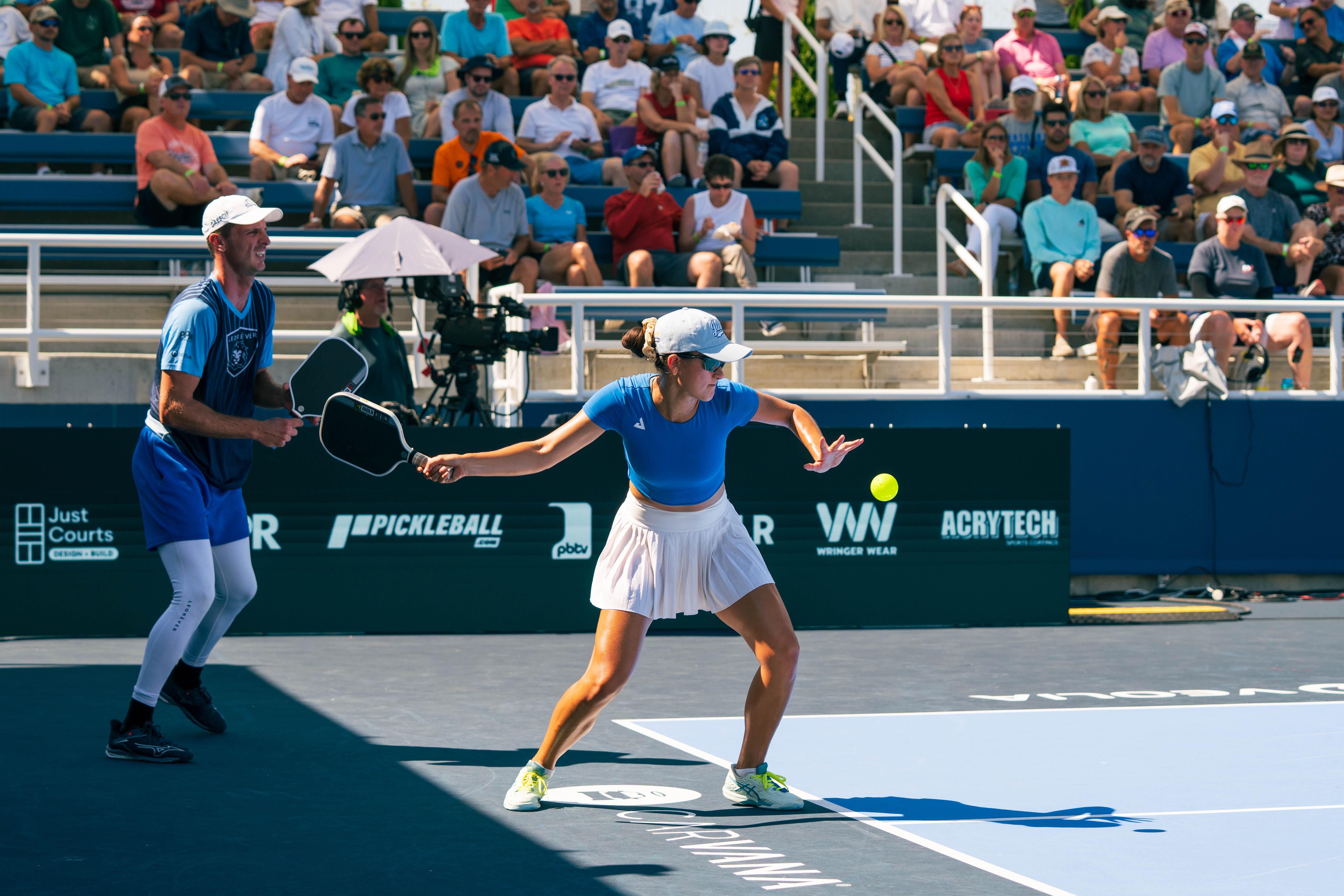 Anna Bright and Andrei Daescu competing at the Veolia Cincinnati Showcase presented by Six Zero.